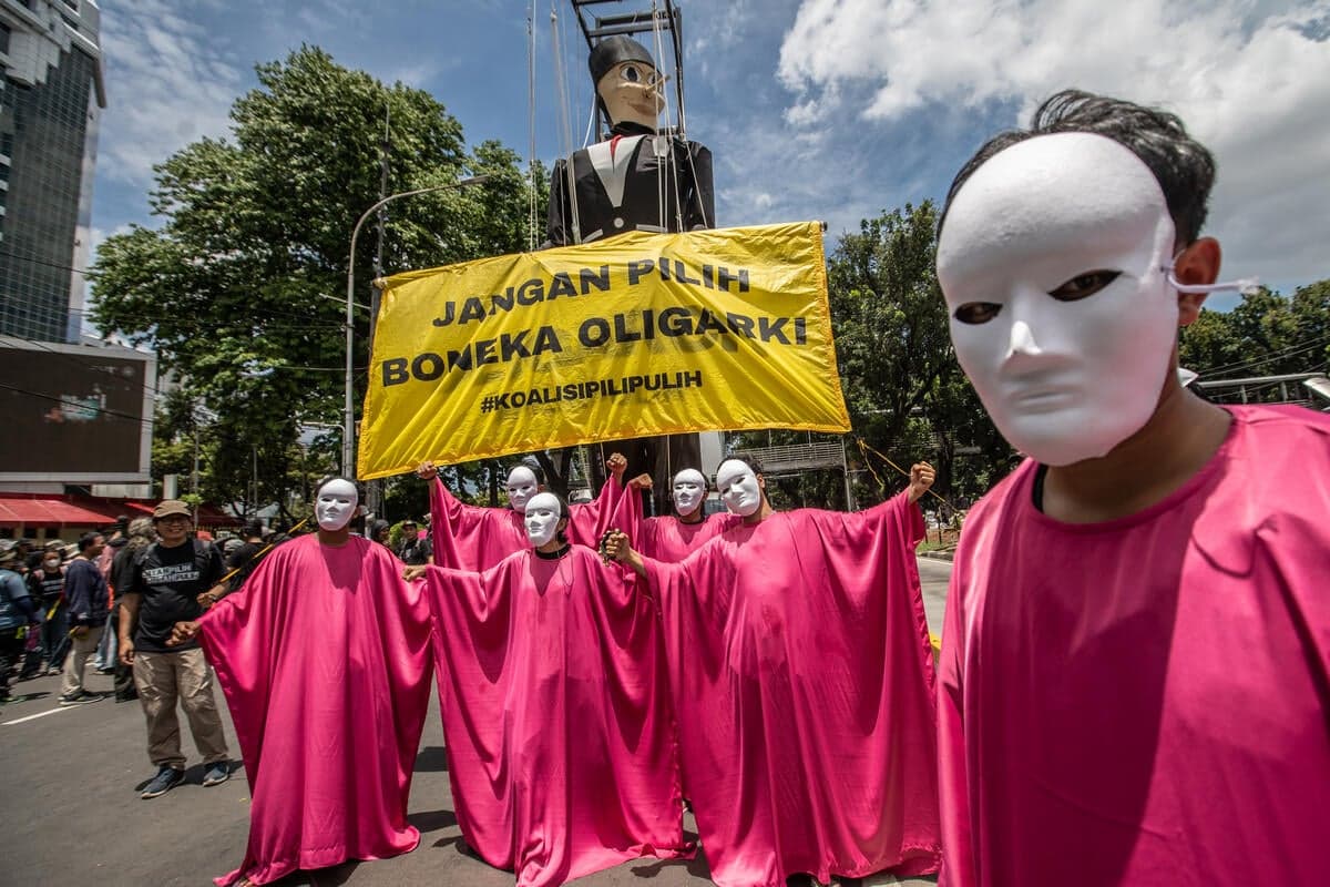 Oligarki Energi Fosil di Bisnis Energi Terbarukan: Berisiko Cederai Keadilan