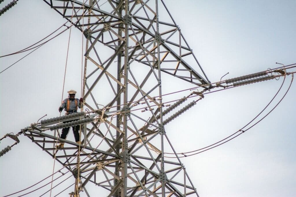 Syarat Ekspor Listrik Indonesia ke Singapura dari Energi Bersih