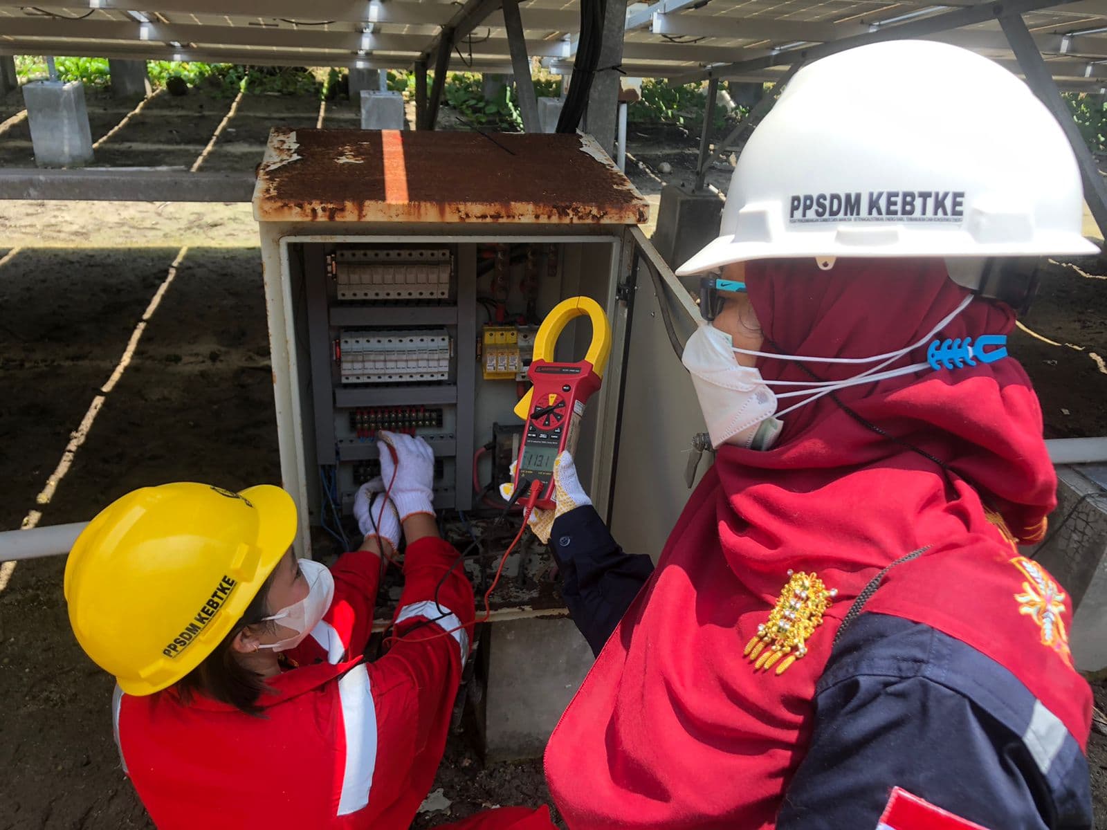 Perempuan dalam Transisi Energi, Peluang yang Terbentur Ketimpangan